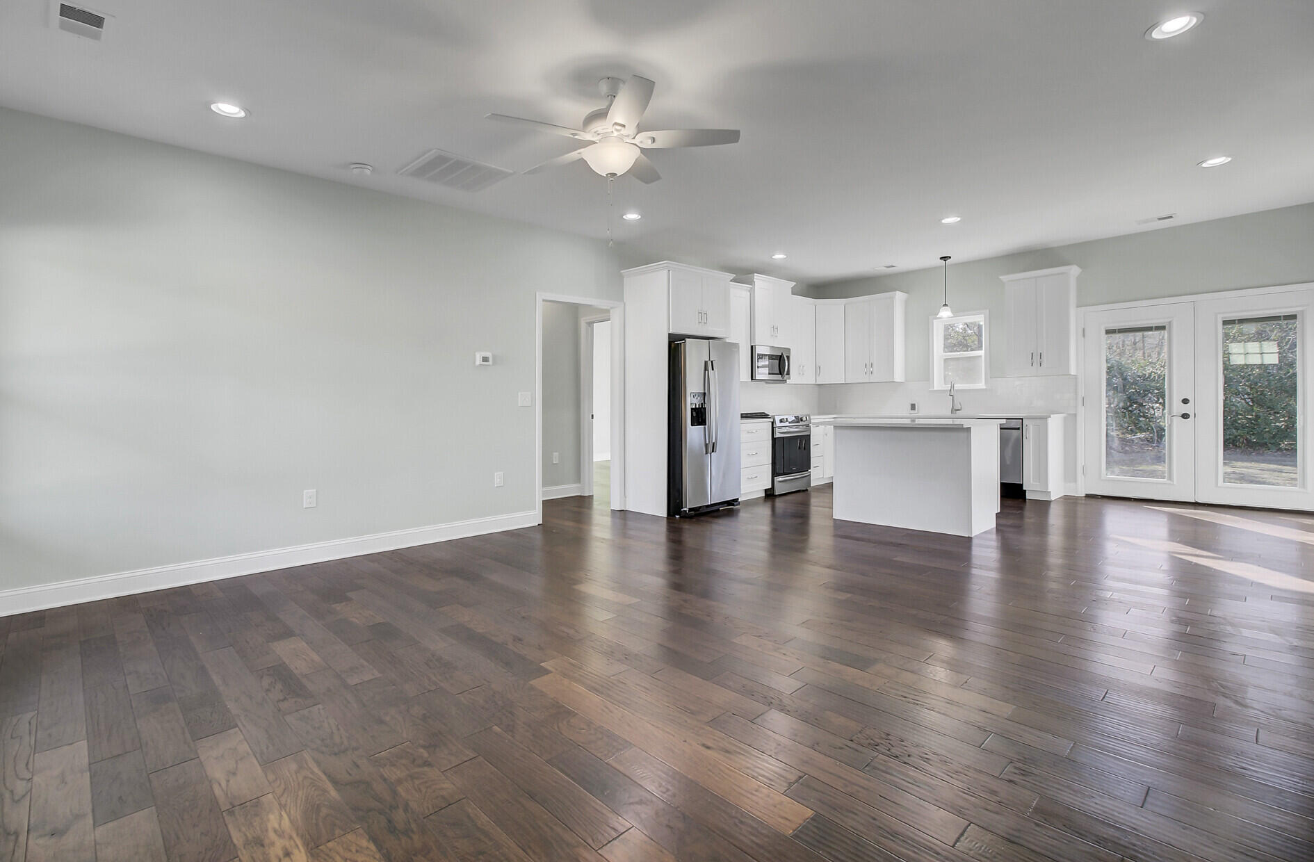 458 Morrow Street Moncks Corner, SC 29461 - Photo 6 of 29 09_9_mls
