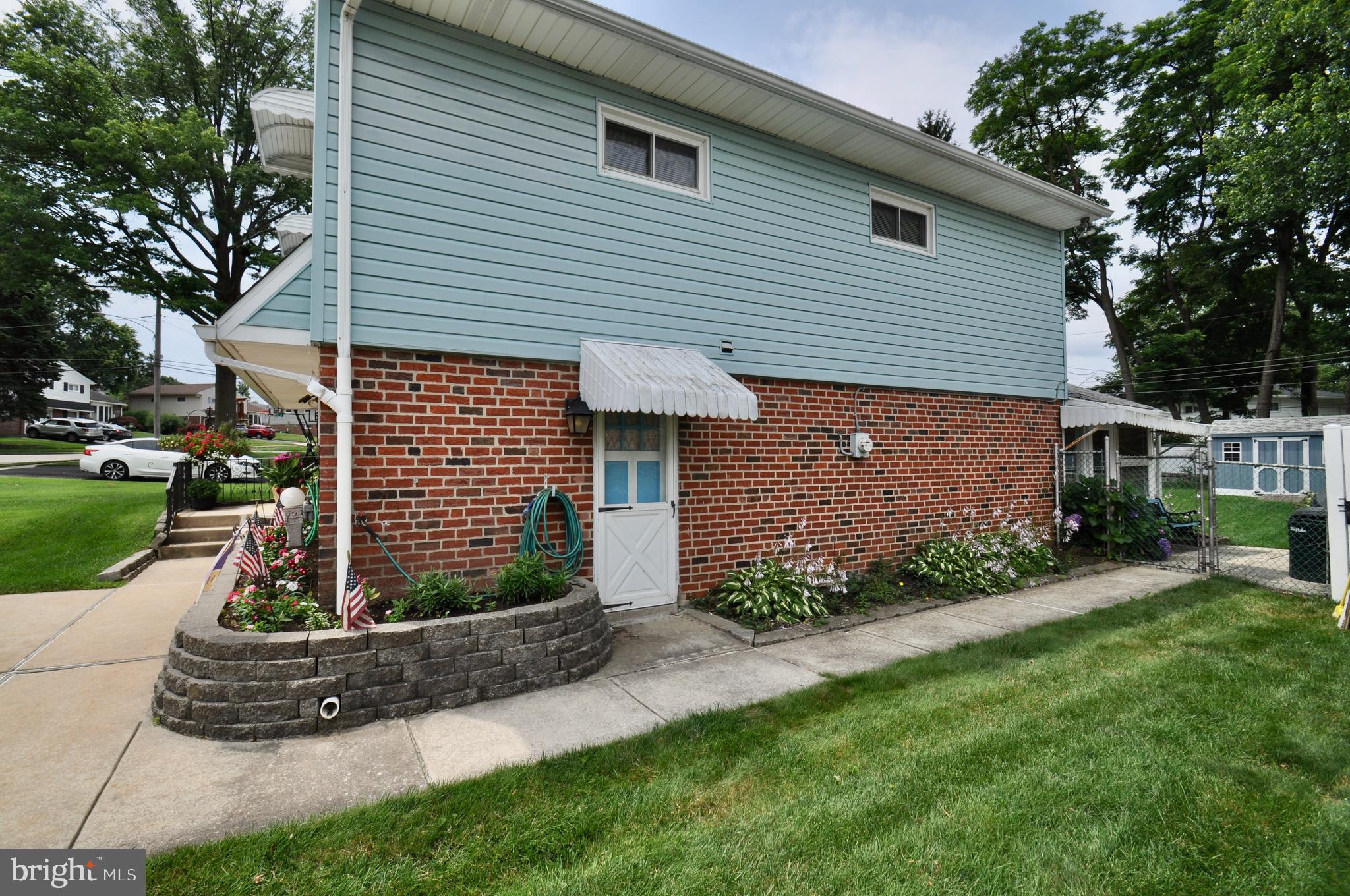 1617 Mt Pleasant Road Havertown, PA 19083 - Photo 5 of 35 Side View