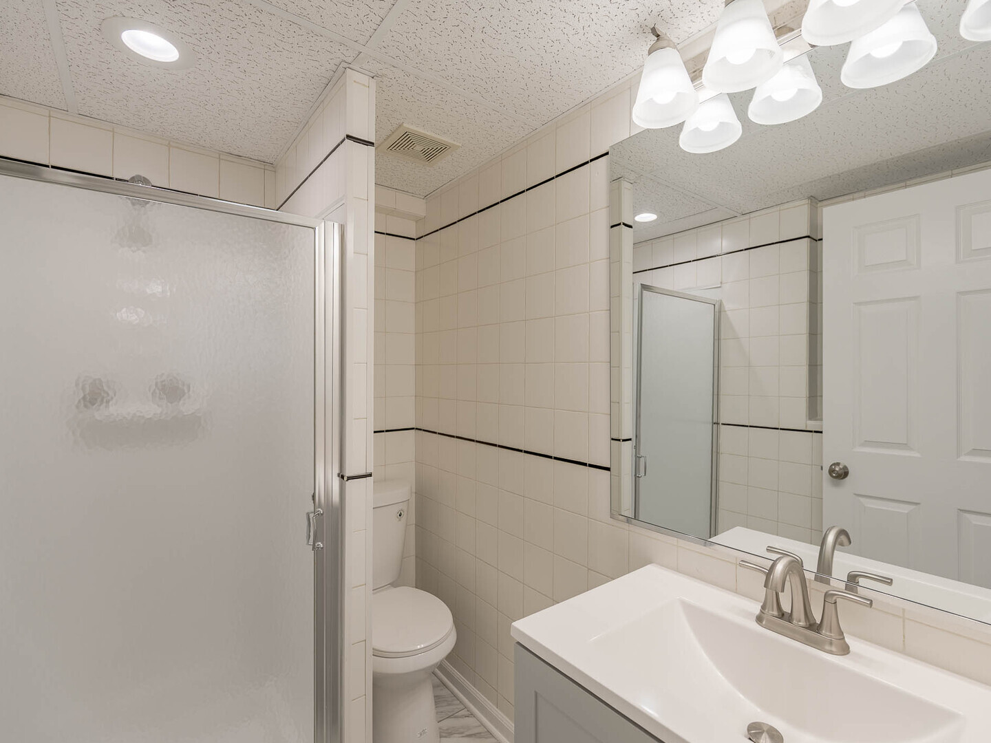 23678 North Valley Road Lake Zurich, IL 60047 - Photo 10 of 15 Gallery Image 10