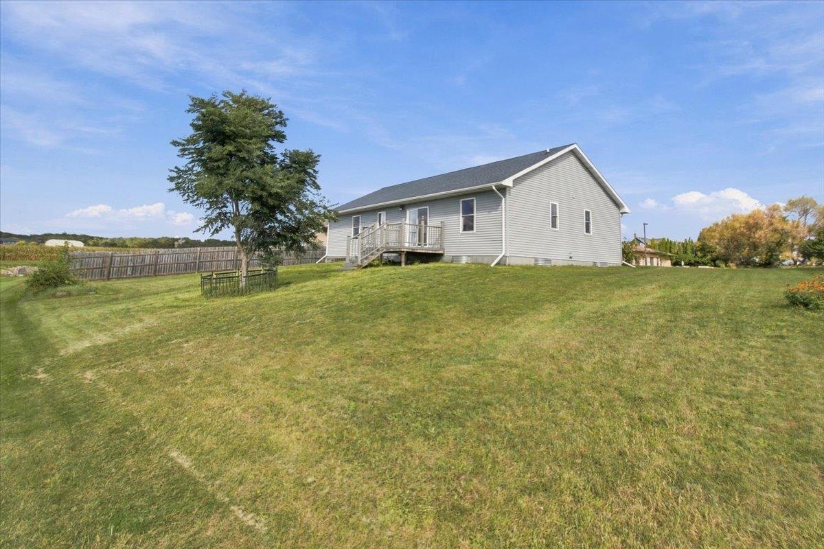 745 Crestview Drive Reedsburg, WI 53959 - Photo 34 of 36 Gallery Image 34