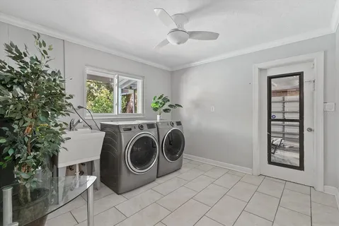 $599,000 | 361 Scott Avenue, Sarasota, FL 34243