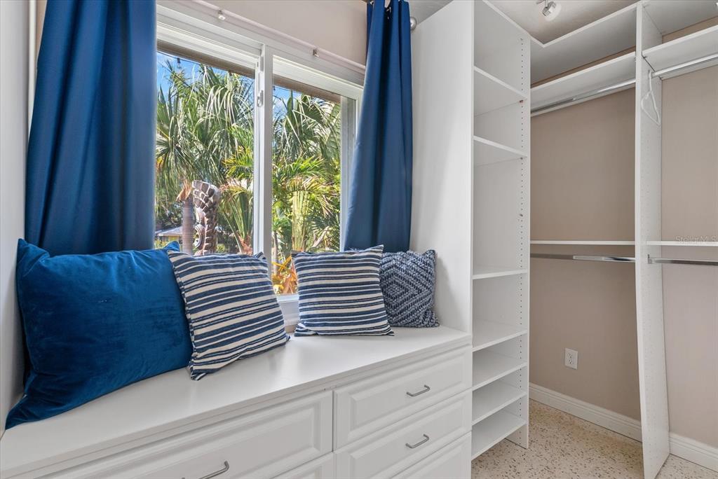 361 Scott Avenue Sarasota, FL 34243 - Photo 27 of 50