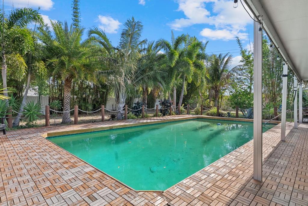 361 Scott Avenue Sarasota, FL 34243 - Photo 40 of 50