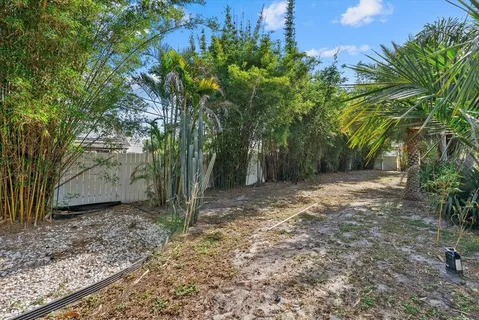$599,000 | 361 Scott Avenue, Sarasota, FL 34243
