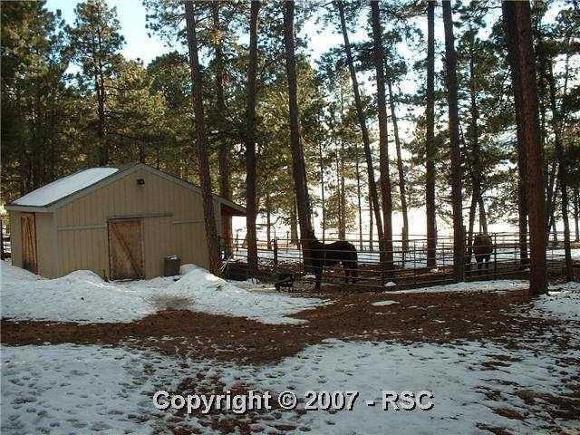 17490 Shahara Road Monument, CO 80132 - Photo 3 of 16 Gallery Image 3