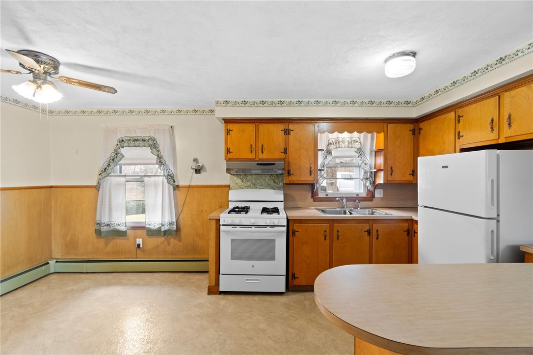 47 Mayfair Road Cumberland, RI 02864 - Photo 11 of 29