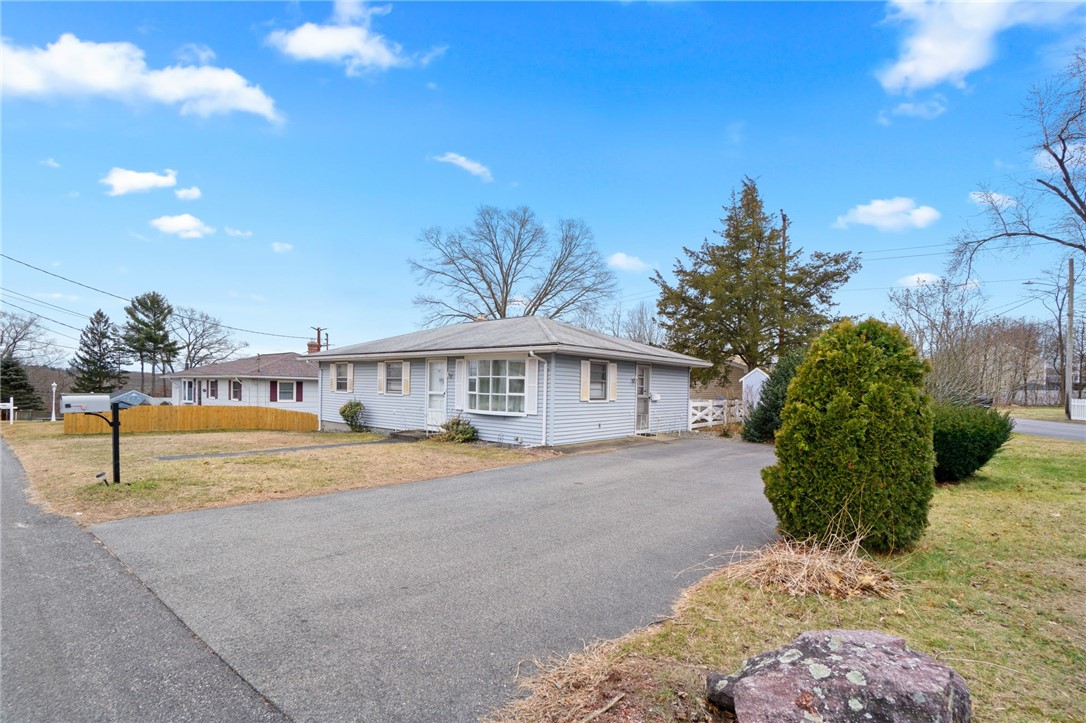 47 Mayfair Road Cumberland, RI 02864 - Photo 25 of 29