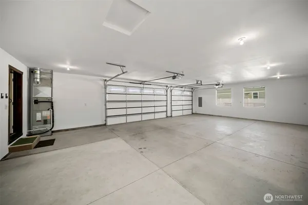 $750,000 | 229 Sun Valley Drive, Wenatchee, WA 98801