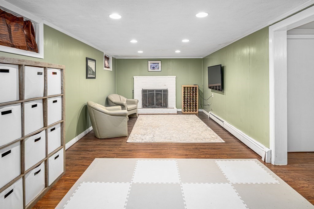 35 Oak Knoll Road Natick, MA 01760 - Photo 20 of 28 Gallery Image 20