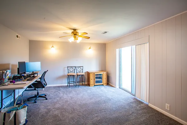 $459,900 | 1500 Bates Lane, Schaumburg, IL 60193