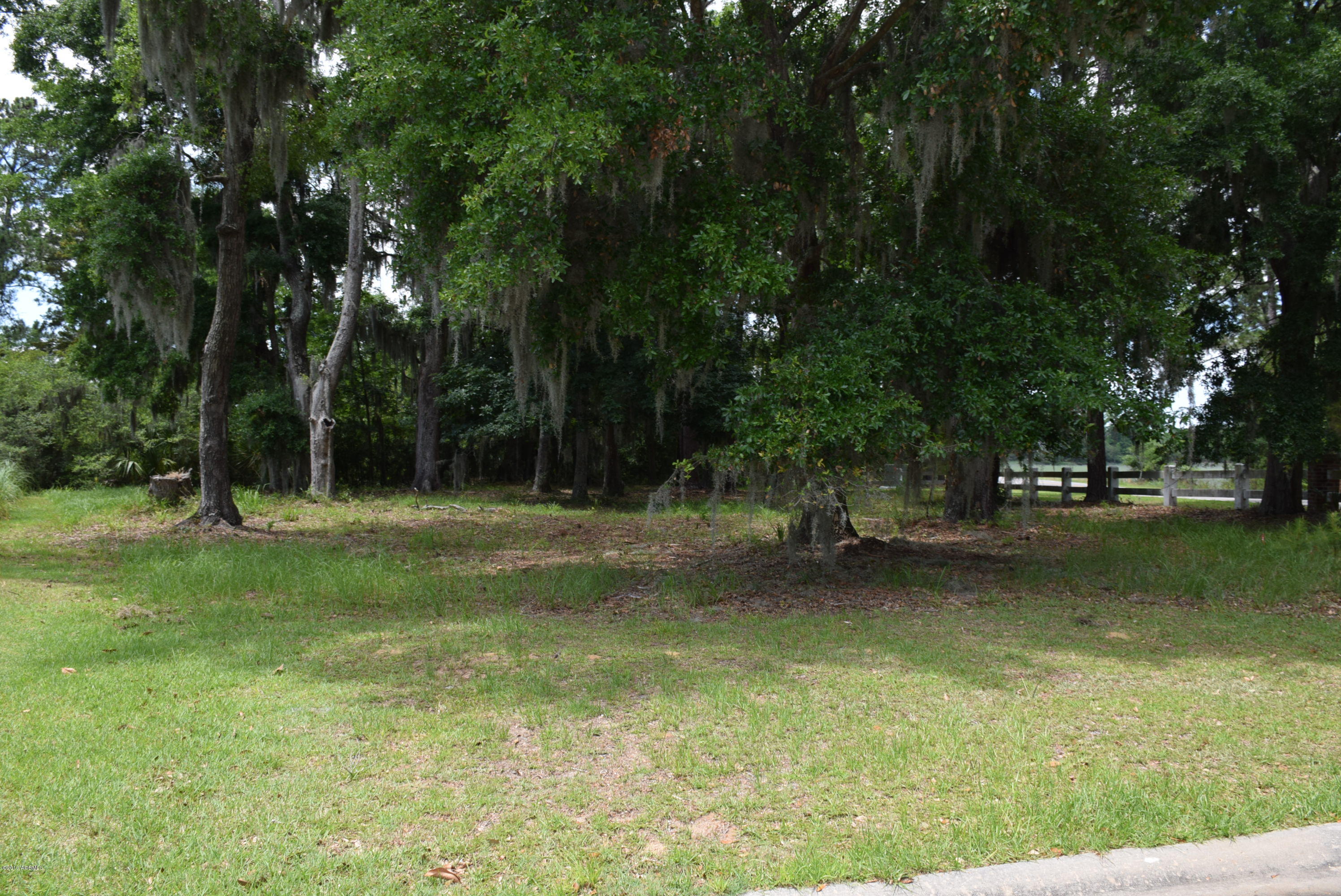 4 Timber Trail Beaufort, SC 29907 - Photo 4 of 22 DSC_0002