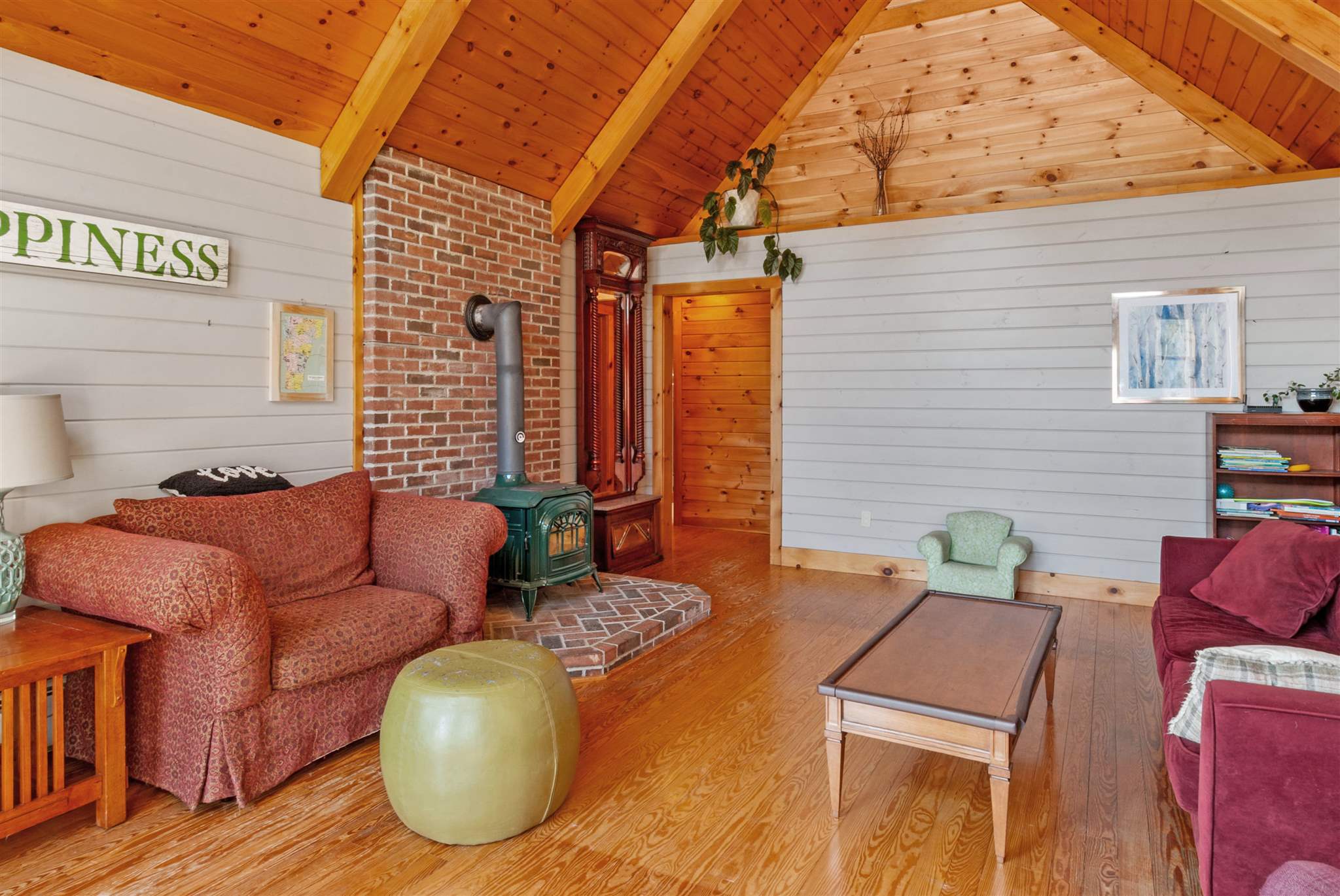 412 Harlow Road Sharon, VT 05068 - Photo 8 of 24 Gallery Image 8