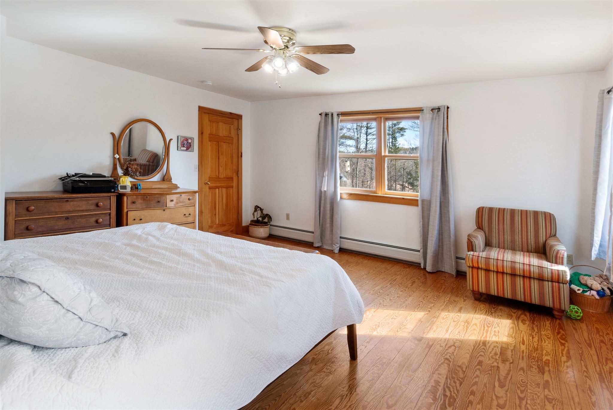 412 Harlow Road Sharon, VT 05068 - Photo 10 of 24 Gallery Image 10