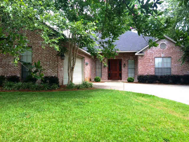 9064 Lake View Drive Fairhope, AL 36532 - Photo 1 of 24