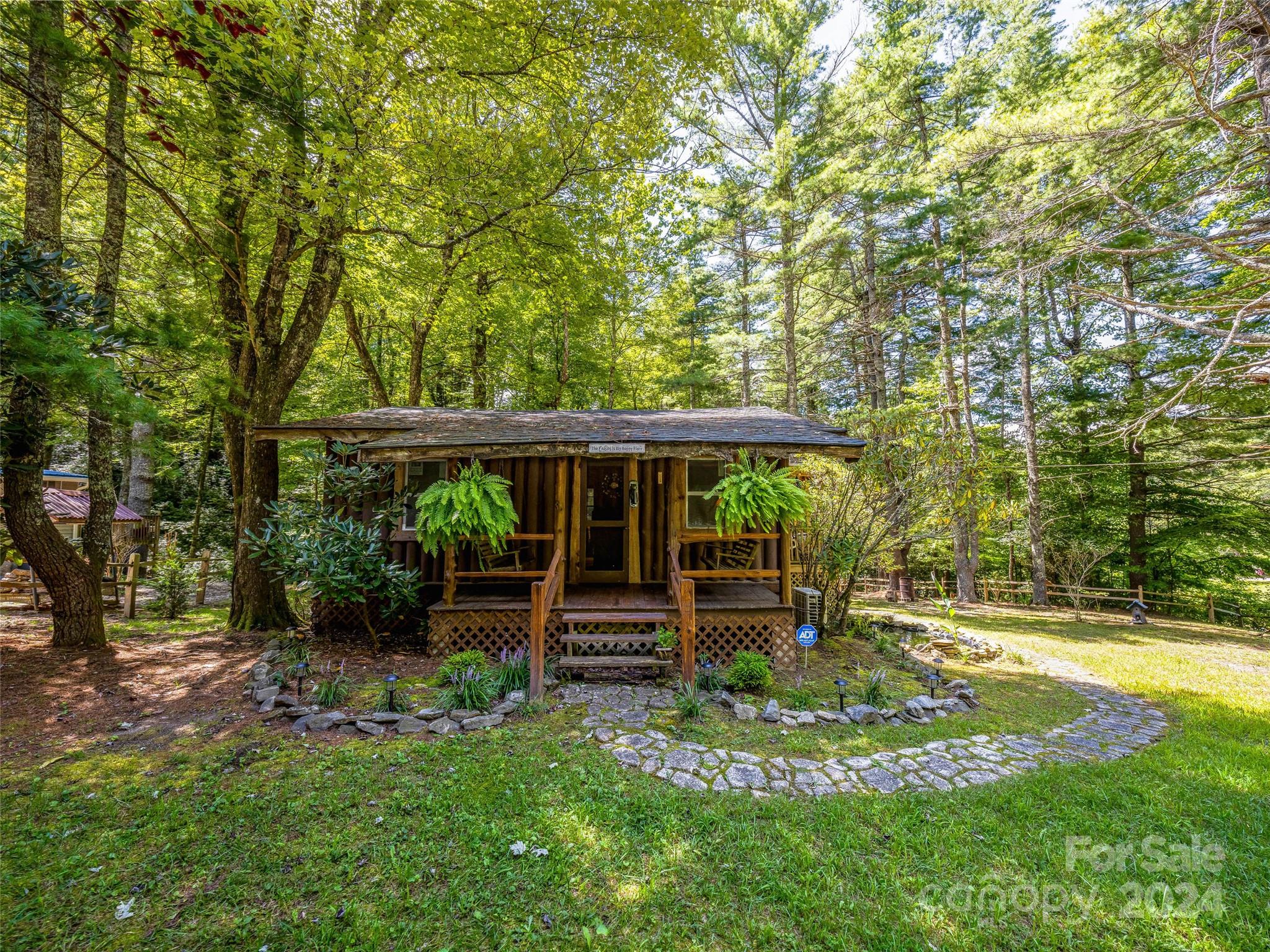 685 Shumont Road Black Mountain, NC 28711 - Photo 3 of 30