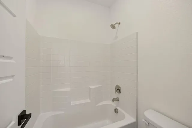 $799,999 | 979 Ayers Lane, Galt, CA 95632