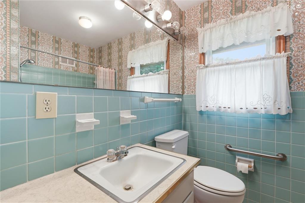 1314 Duck Road Grandview, MO 64030 - Photo 26 of 30 Gallery Image 26