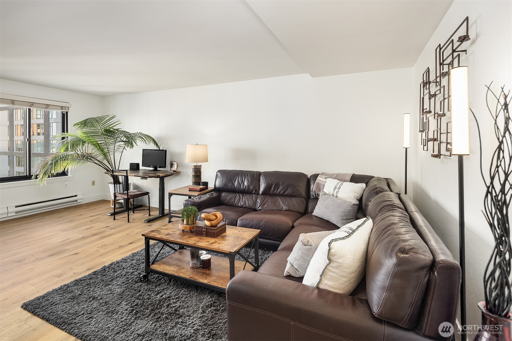 1105 Spring Street, Unit 1112 Seattle, WA 98104 - Photo 3 of 20