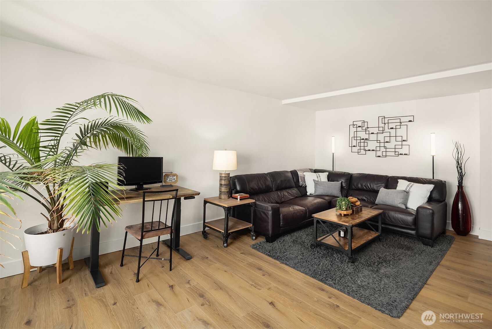 1105 Spring Street, Unit 1112 Seattle, WA 98104 - Photo 4 of 20