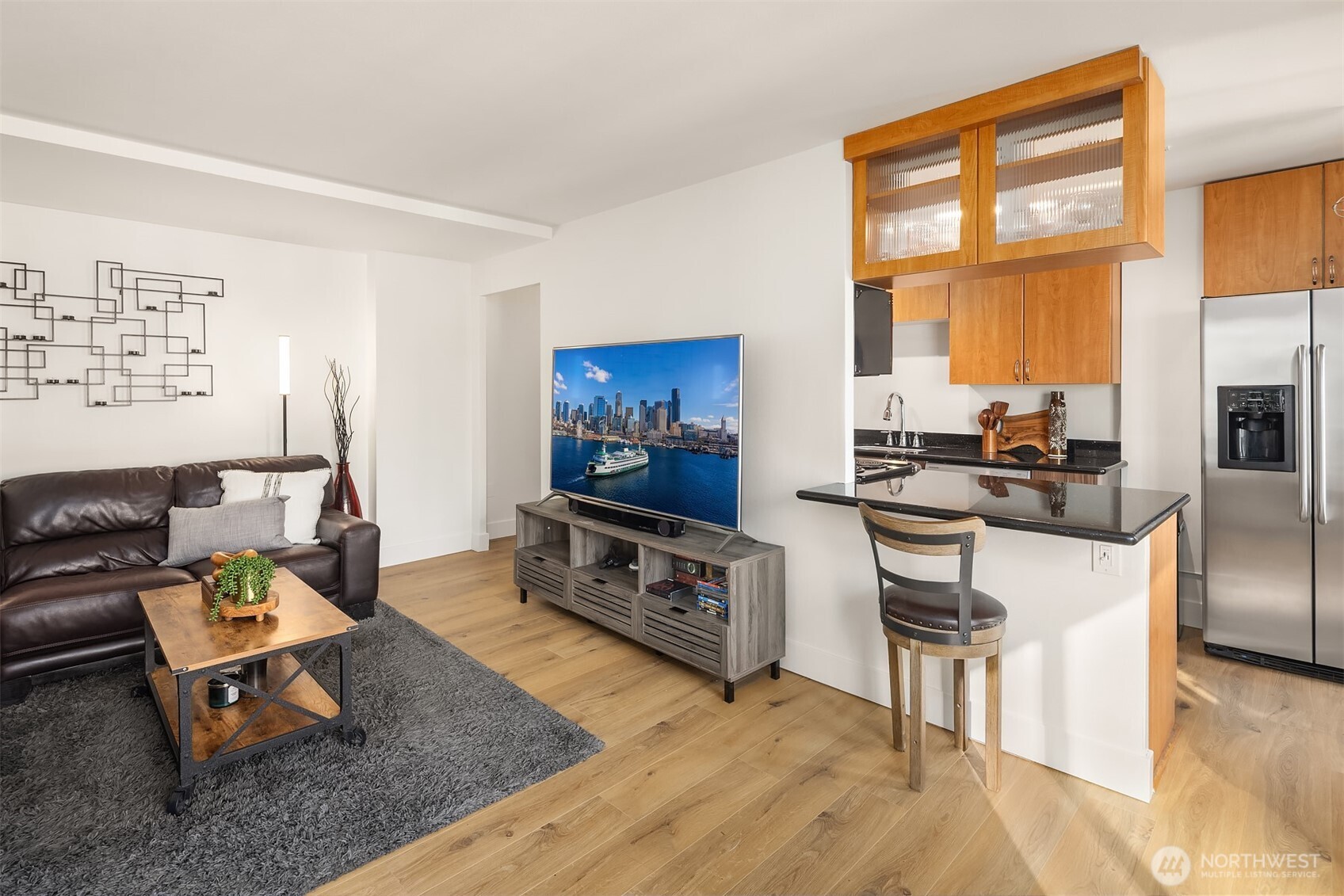 1105 Spring Street, Unit 1112 Seattle, WA 98104 - Photo 5 of 20