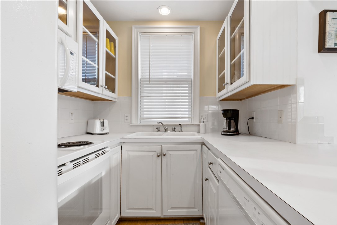 5 Tellier Road Narragansett, RI 02882 - Photo 16 of 25 Gallery Image 16