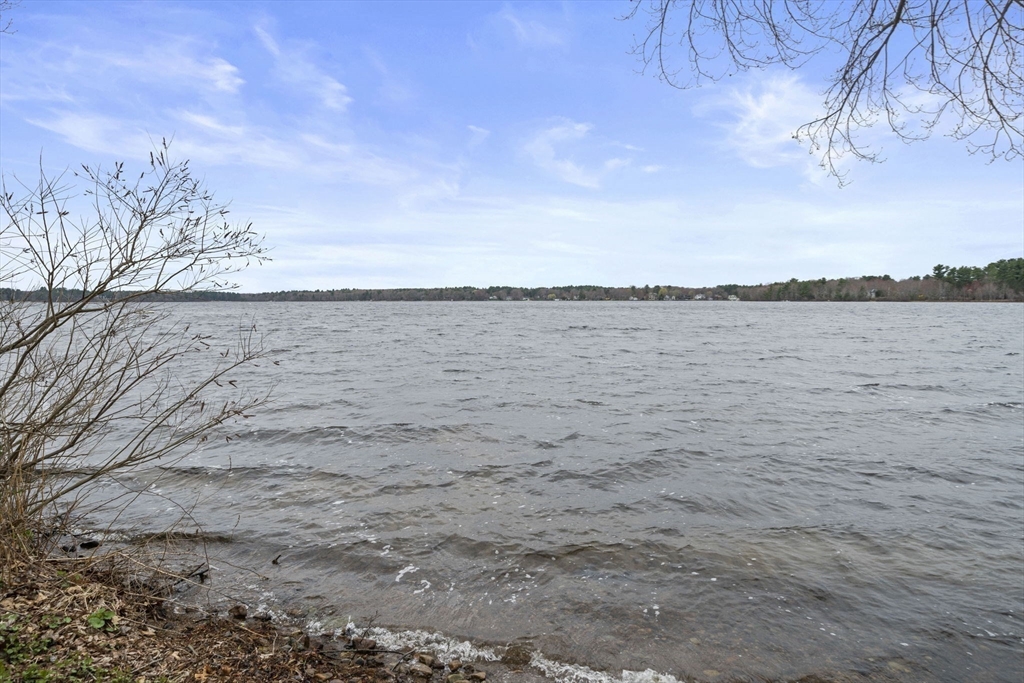 2 East Street Sharon, MA 02067 - Photo 4 of 40