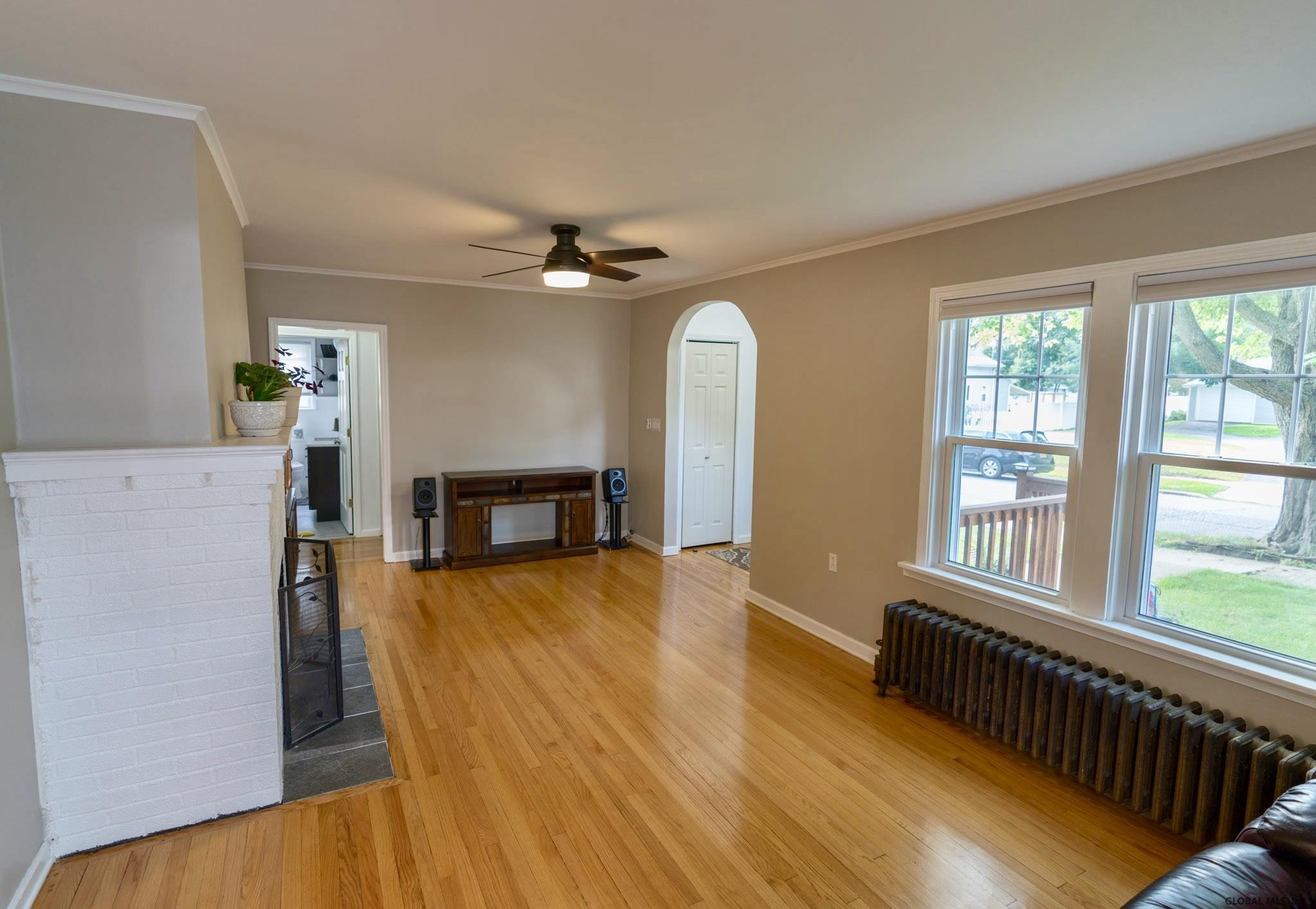 17 Irving Road Scotia, NY 12302 - Photo 6 of 32 Photo 6