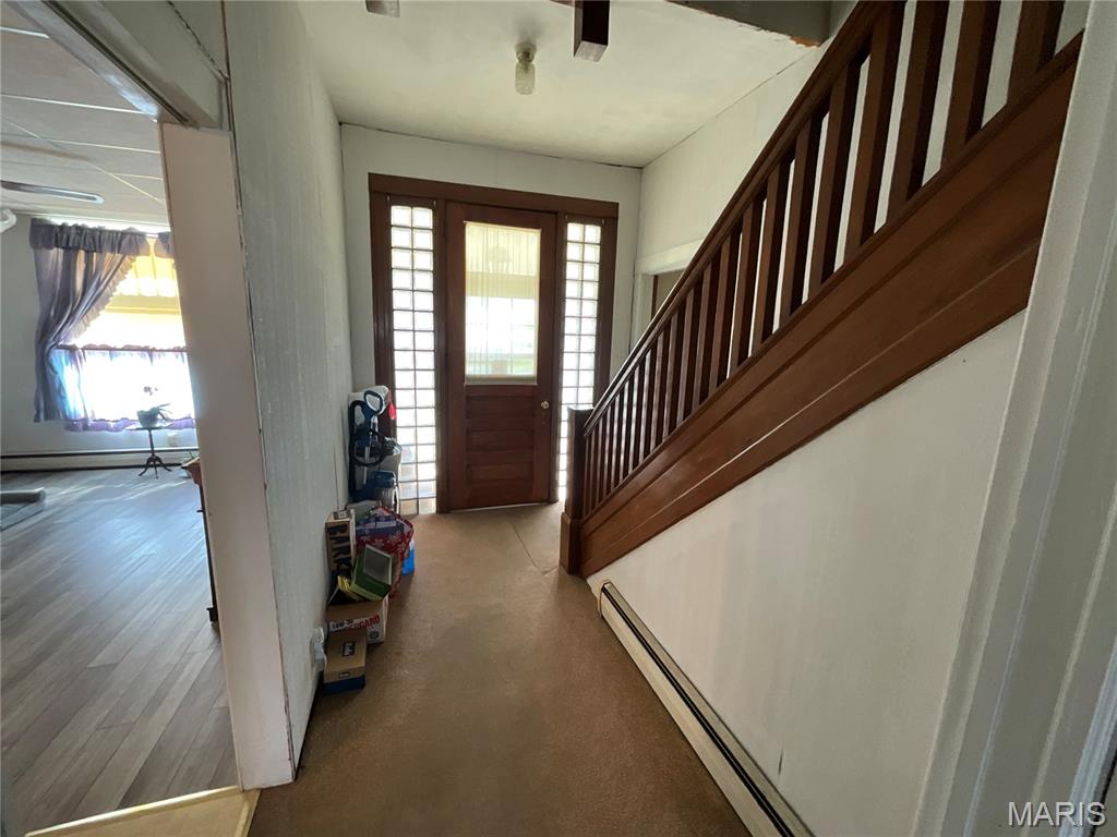 625 Montgomery Street Staunton, IL 62088 - Photo 13 of 33