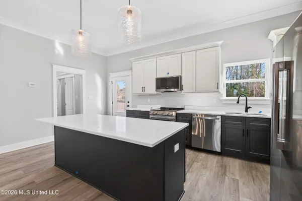 $310,000 | 7 Shadow Wood Drive, Perkinston, MS 39573