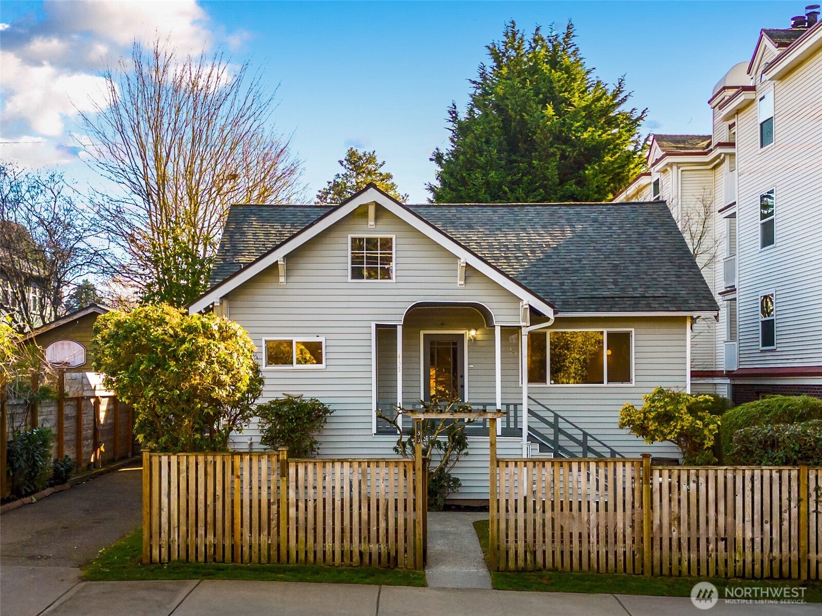435 North 90th Street Seattle, WA 98103 - Photo 1 of 40 Gallery Image 1