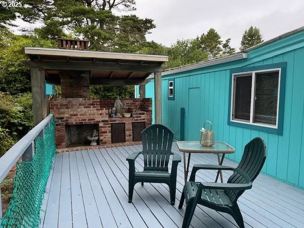 $191,000 | 1600 Rhododendron Drive, Unit 41, Florence, OR 97439