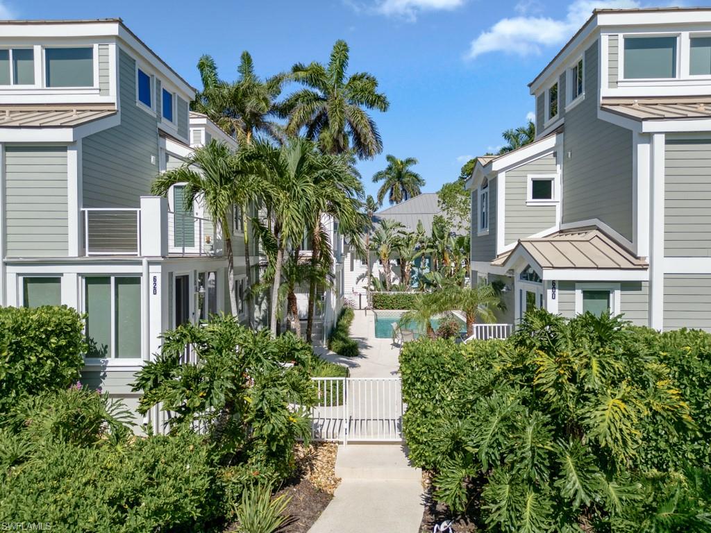 640 2nd Street South, Unit 2 Naples, FL 34102 - Photo 19 of 24 Front walkway