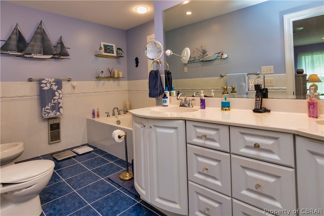 649 Plainview Road Topping, VA 23169 - Photo 16 of 34 Gallery Image 16