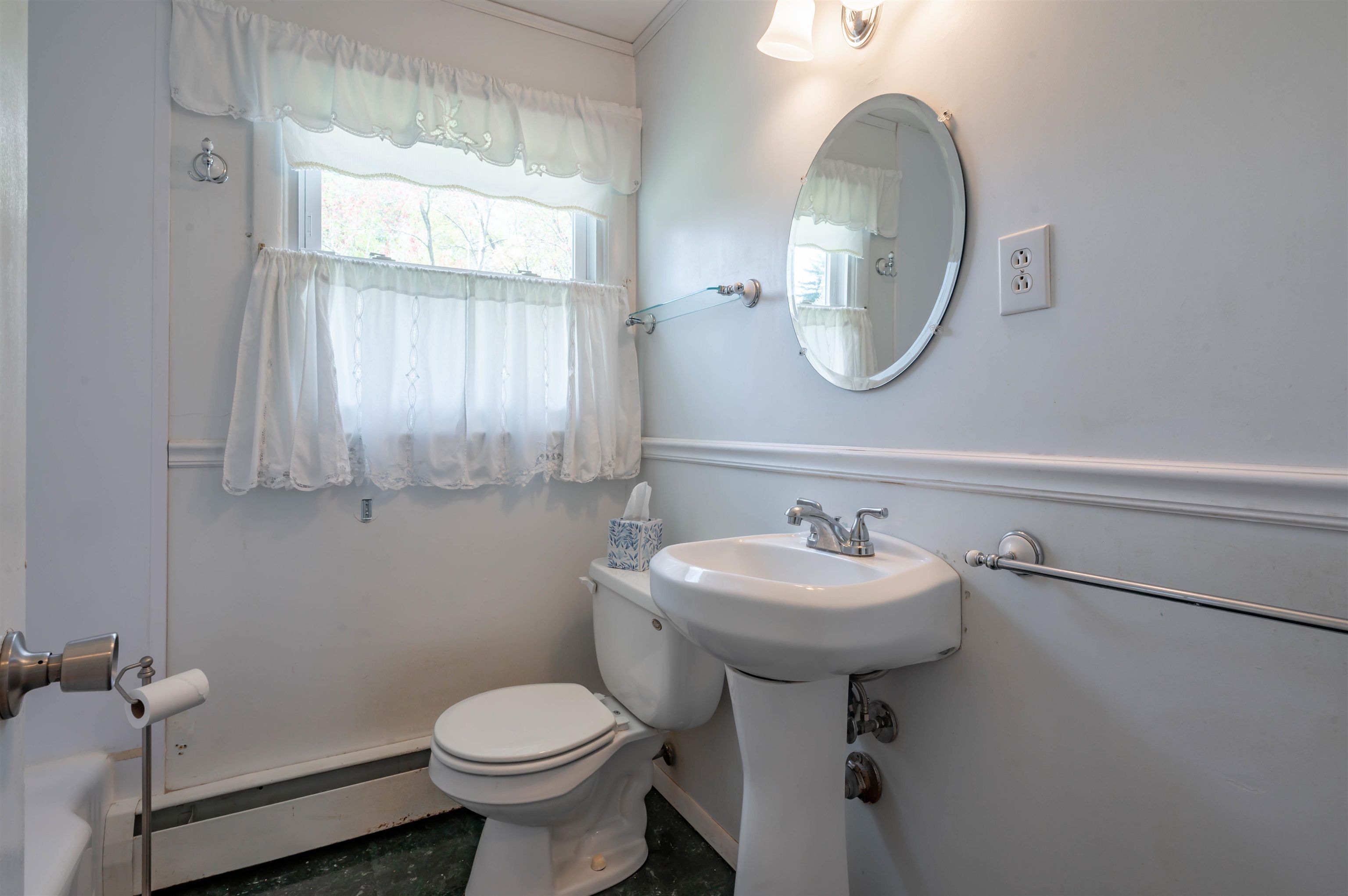 3 Derby Circle Nashua, NH 03062 - Photo 14 of 44