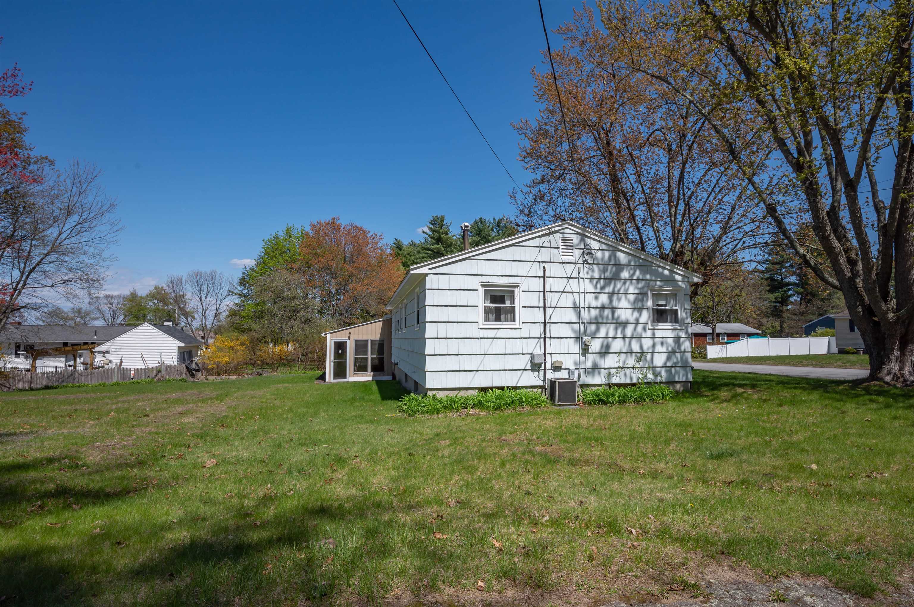 3 Derby Circle Nashua, NH 03062 - Photo 37 of 44