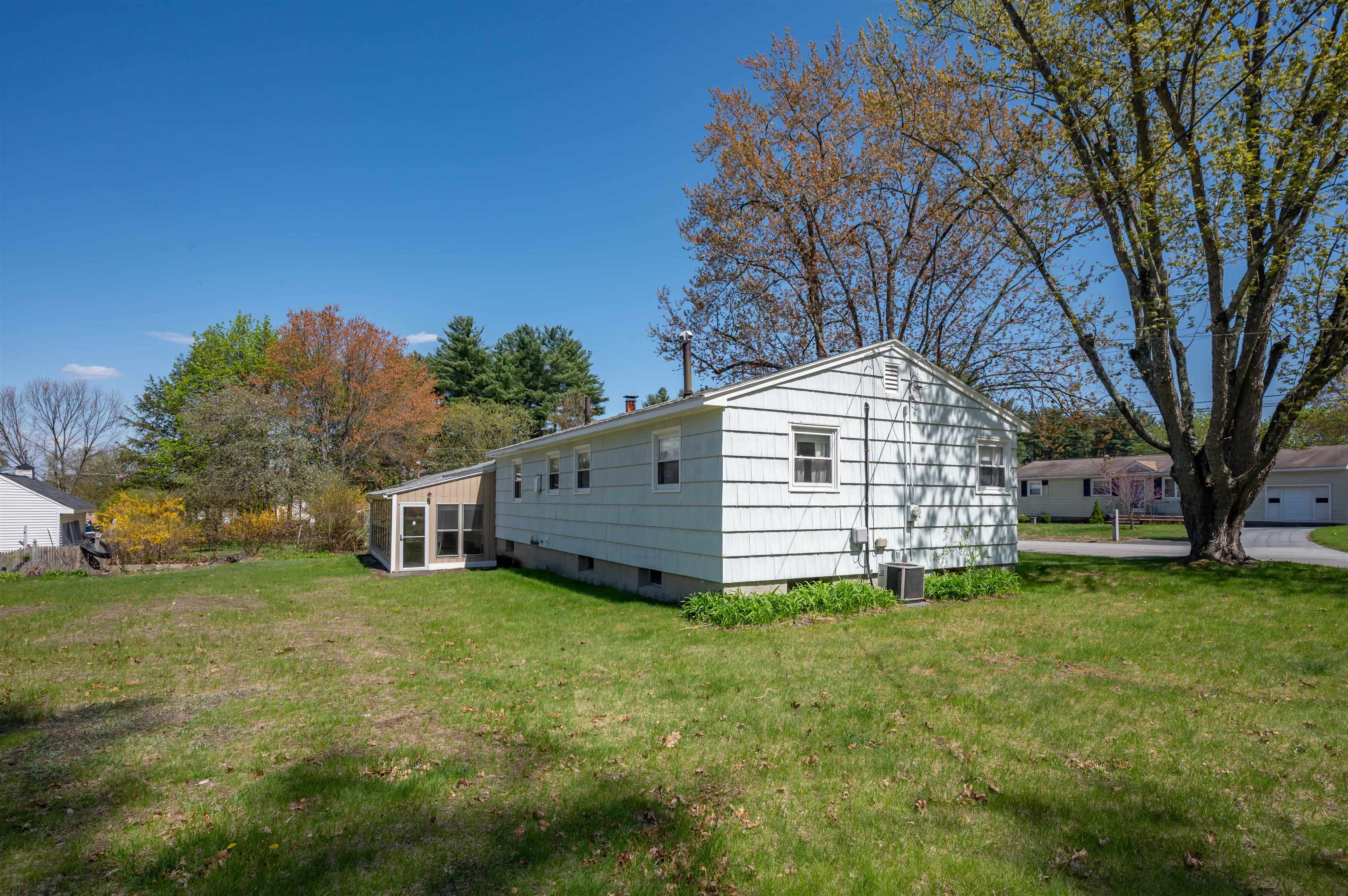 3 Derby Circle Nashua, NH 03062 - Photo 38 of 44