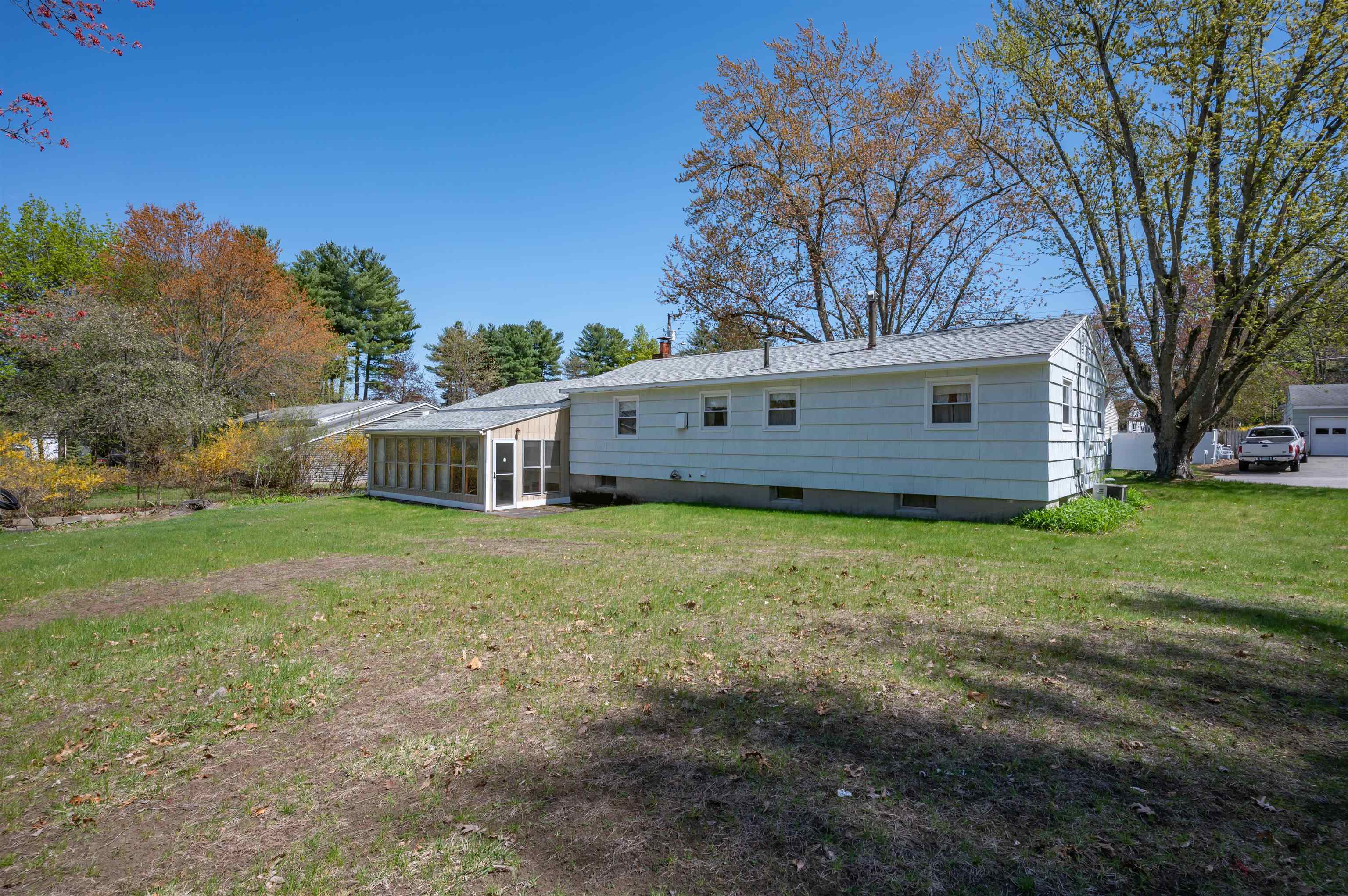 3 Derby Circle Nashua, NH 03062 - Photo 39 of 44