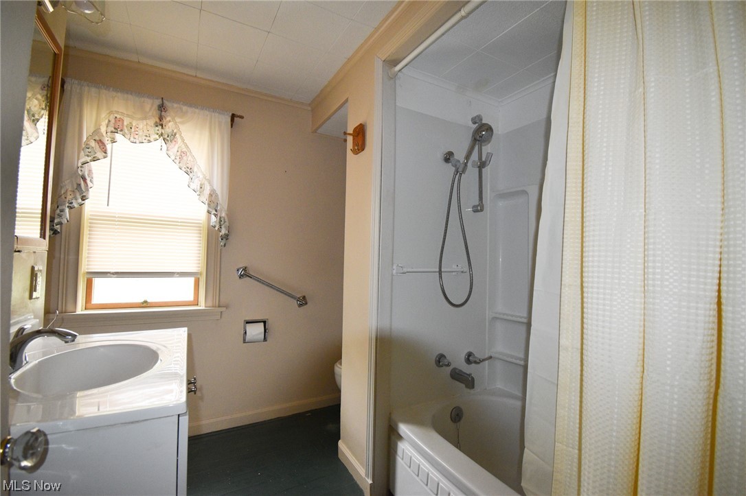 1266 Salt Springs Road Mineral Ridge, OH 44440 - Photo 10 of 20 Gallery Image 10
