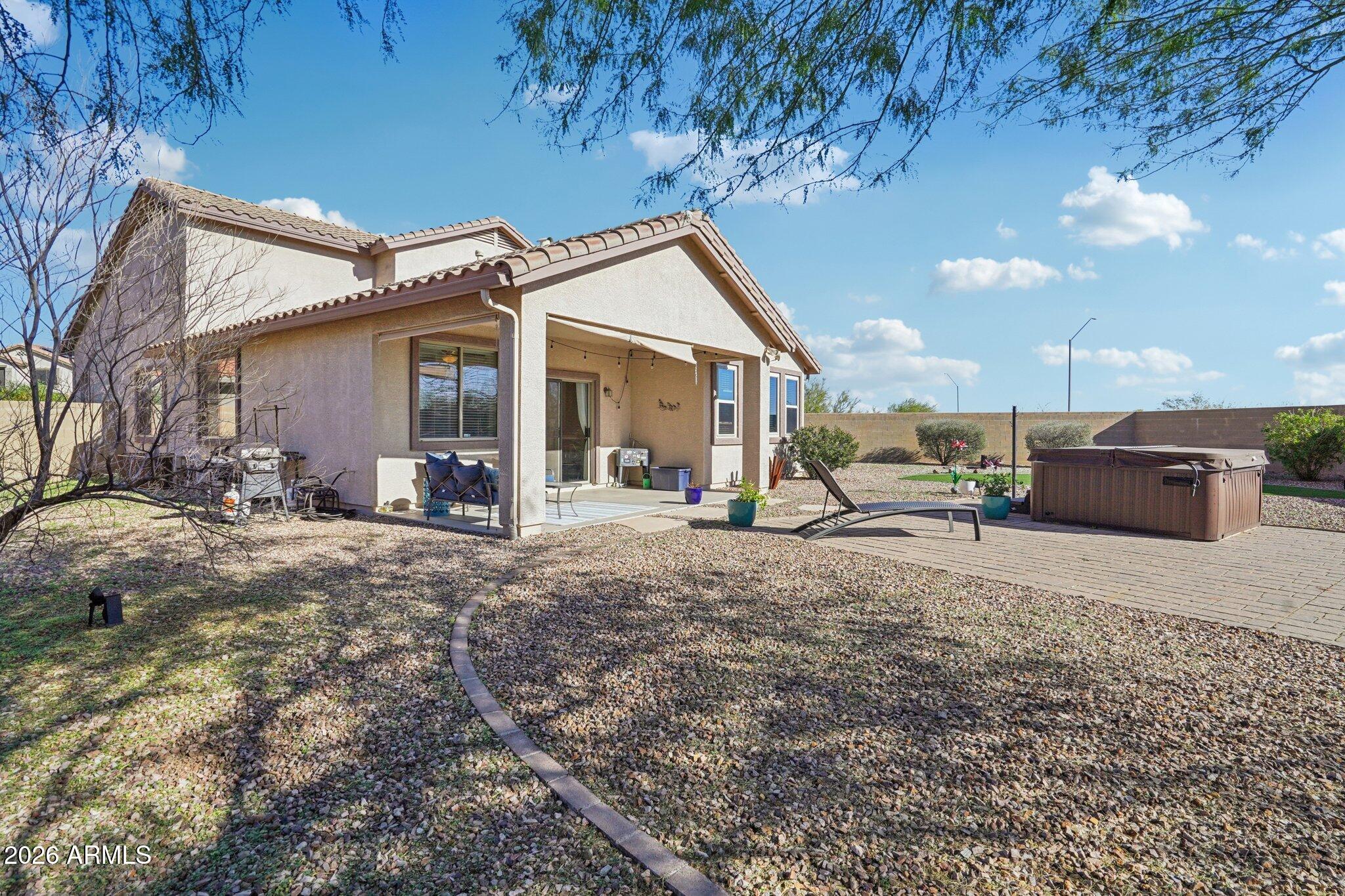39516 North Noble Hawk Court Phoenix, AZ 85086 - Photo 36 of 62 35-web-or-mls-N Noble Hawk Ct-S0502-033