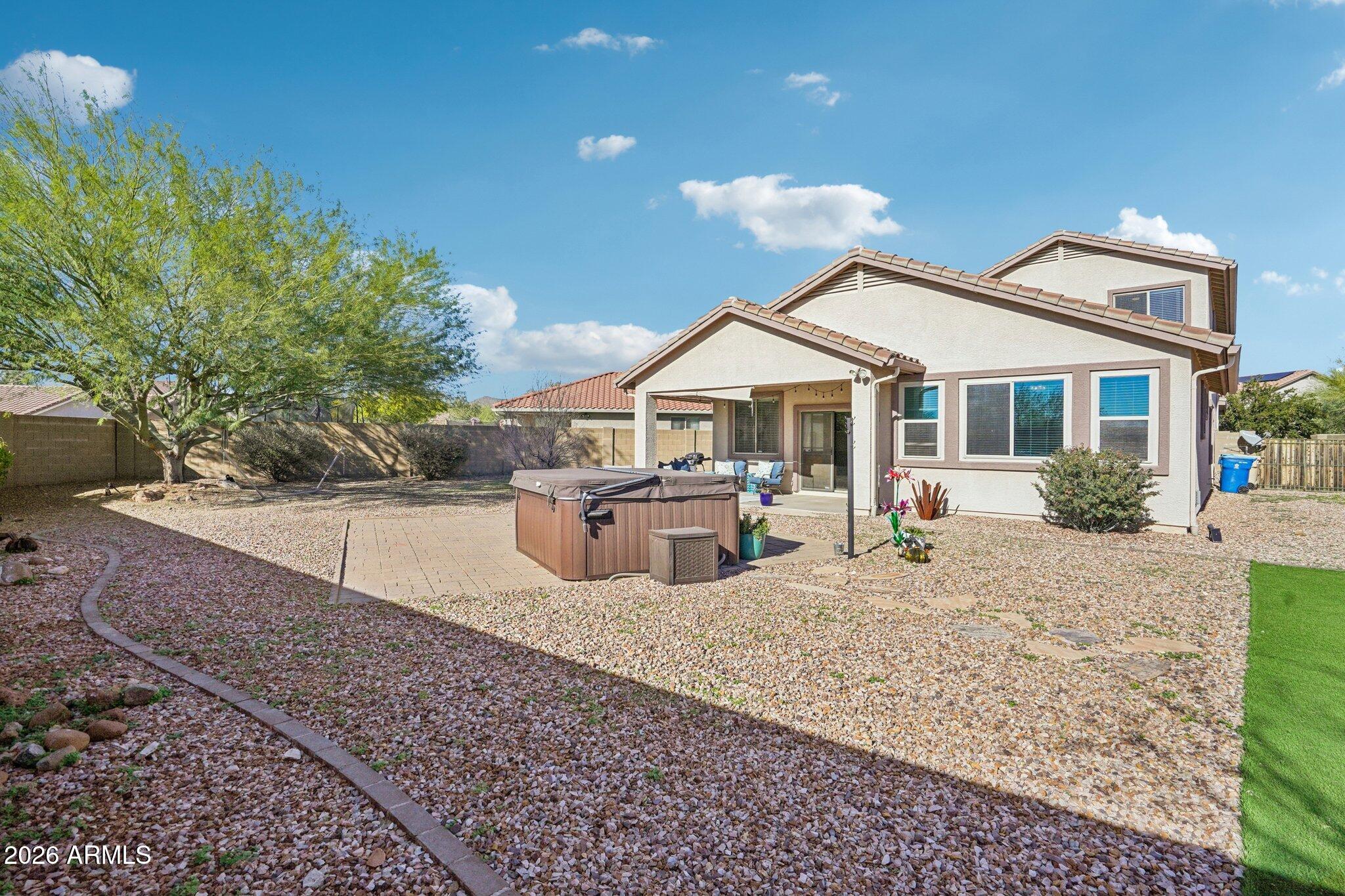 39516 North Noble Hawk Court Phoenix, AZ 85086 - Photo 38 of 62 37-web-or-mls-N Noble Hawk Ct-S0502-035