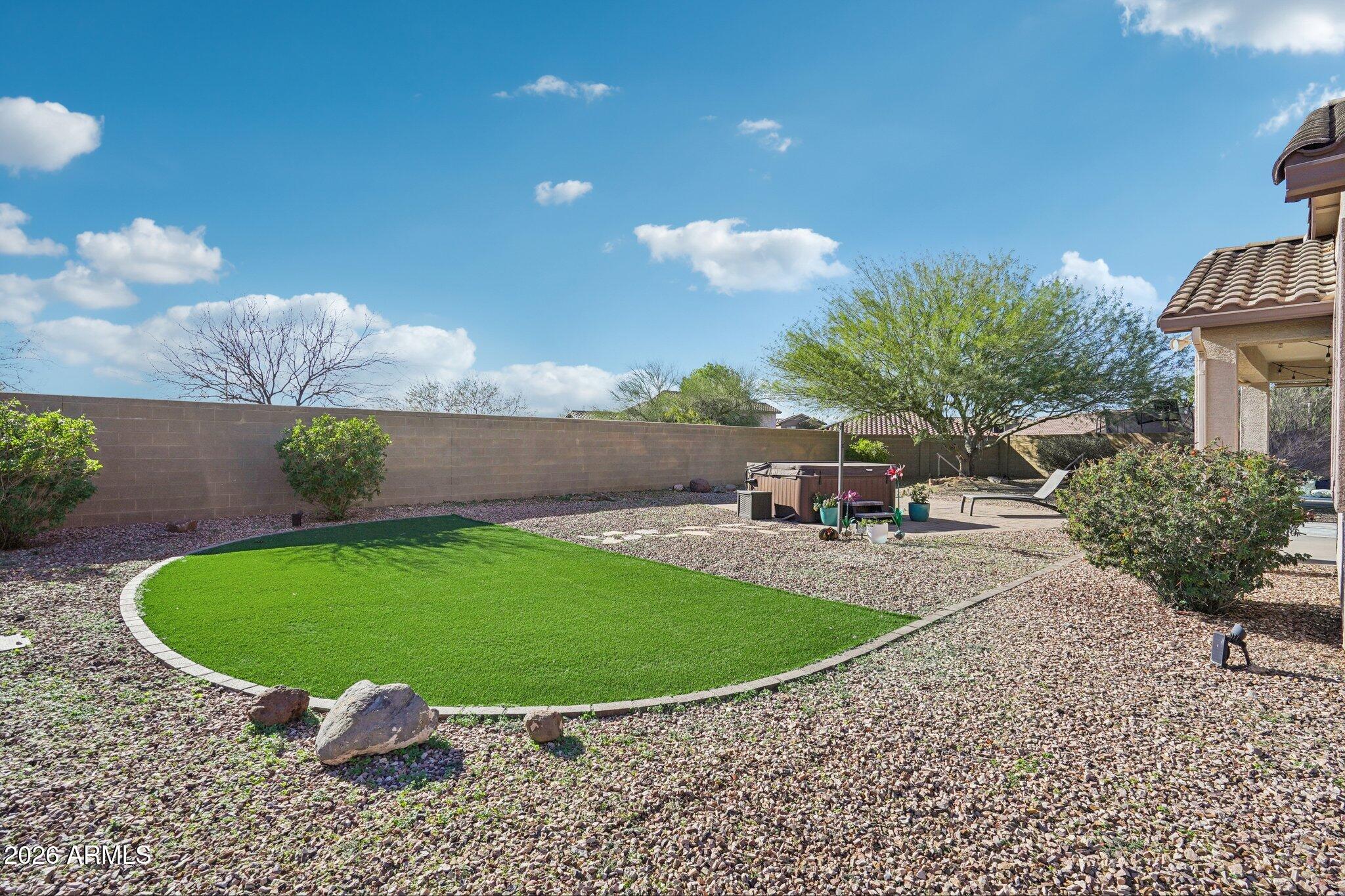 39516 North Noble Hawk Court Phoenix, AZ 85086 - Photo 40 of 62 39-web-or-mls-N Noble Hawk Ct-S0502-037