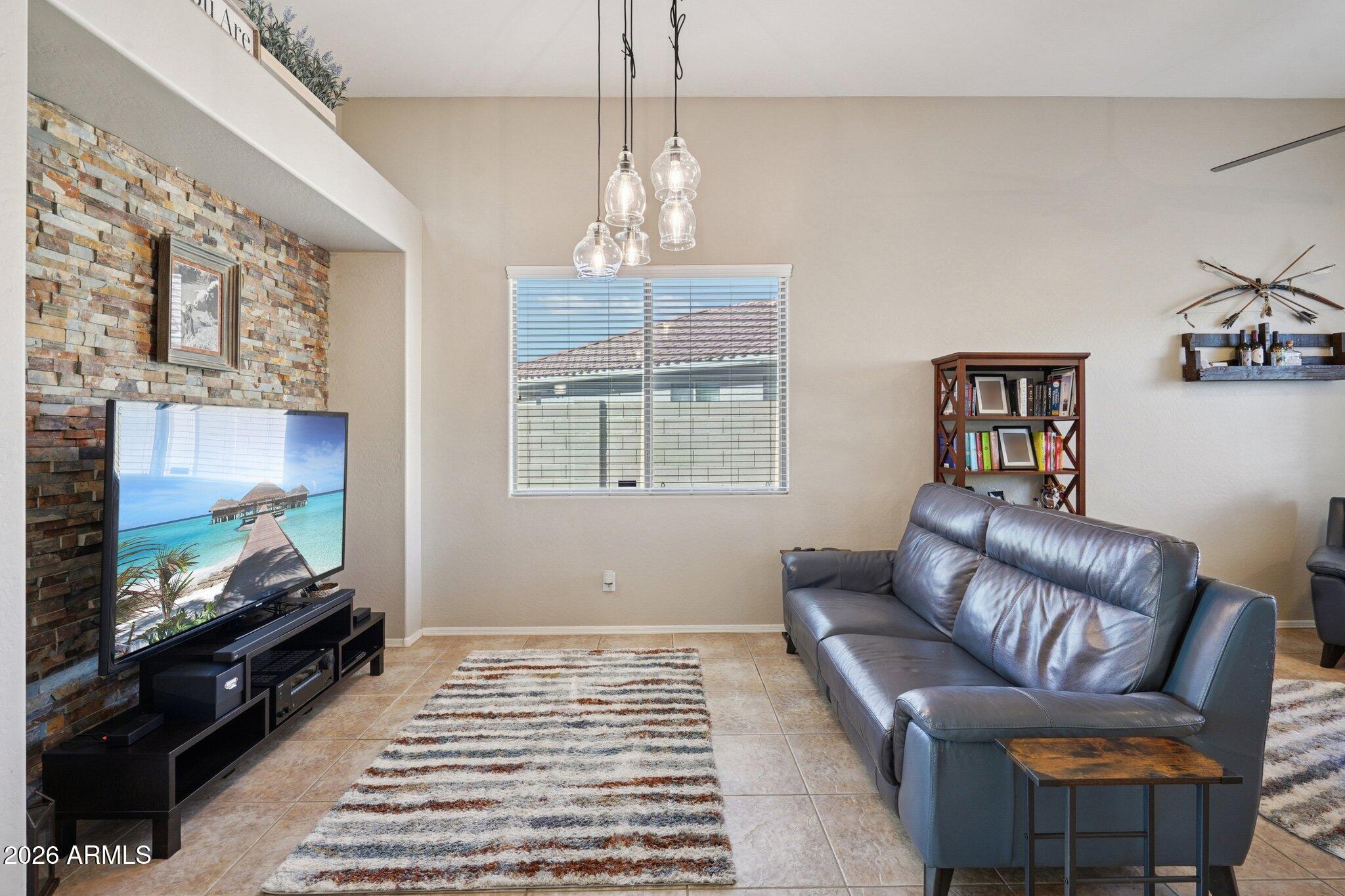 39516 North Noble Hawk Court Phoenix, AZ 85086 - Photo 7 of 62 Formal Living