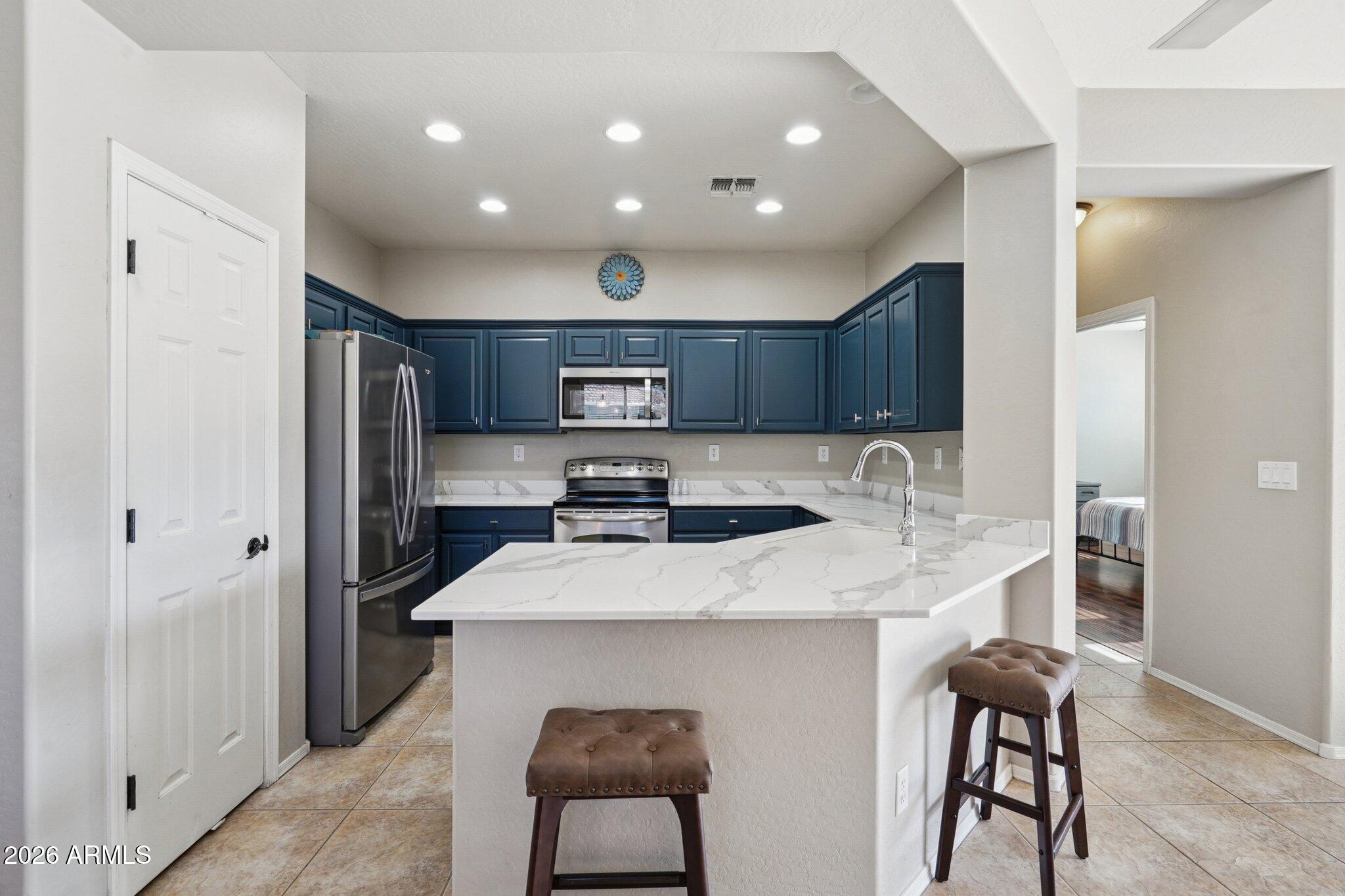 39516 North Noble Hawk Court Phoenix, AZ 85086 - Photo 8 of 62 Remodeled Kitchen