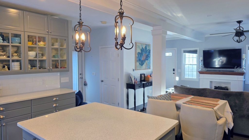 533 Prospect Street West Boylston, MA 01583 - Photo 6 of 40