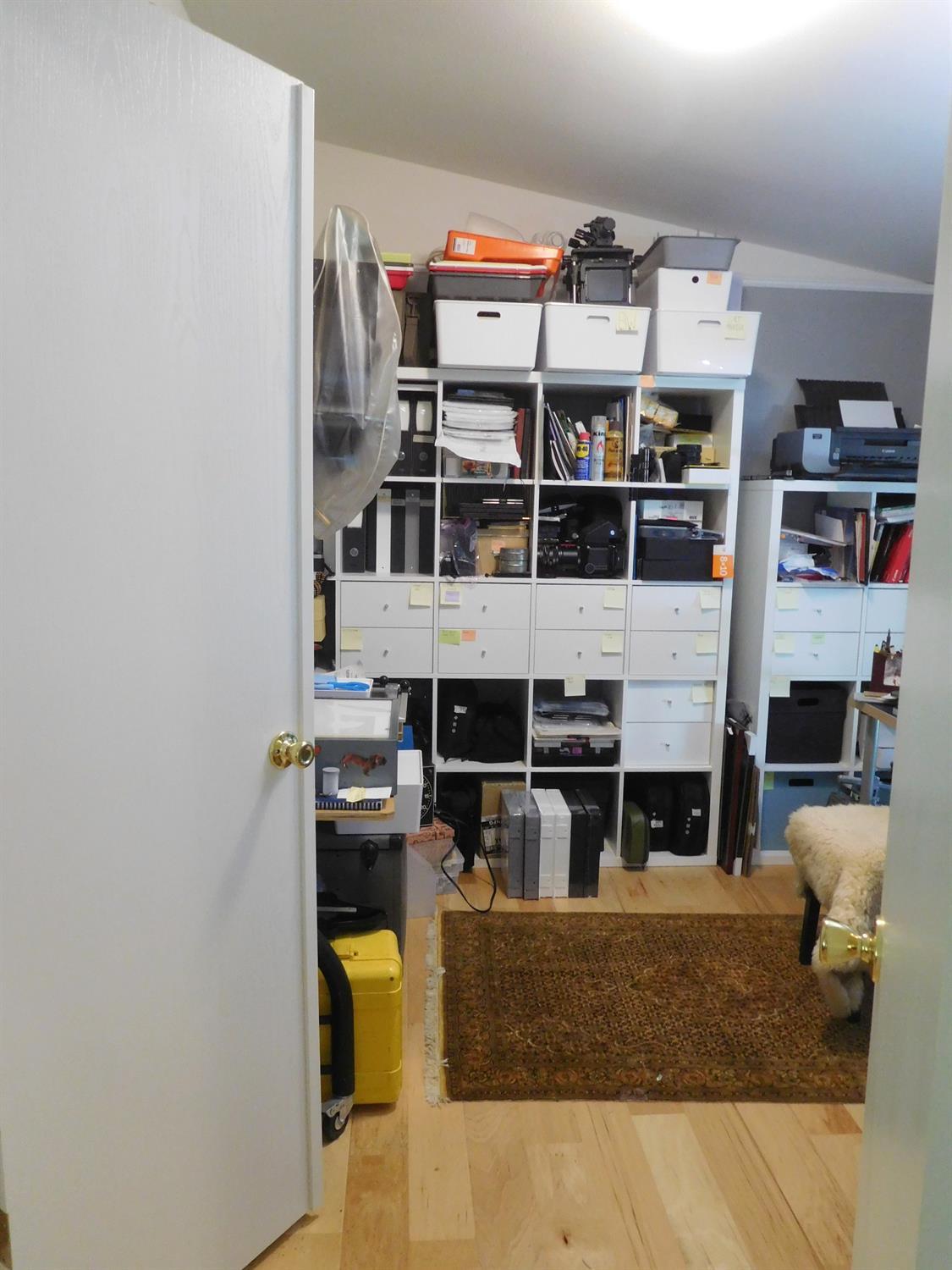 271 Kirkham Road Cave Junction, OR 97523 - Photo 20 of 33 Den/office has double door entry, so ple
