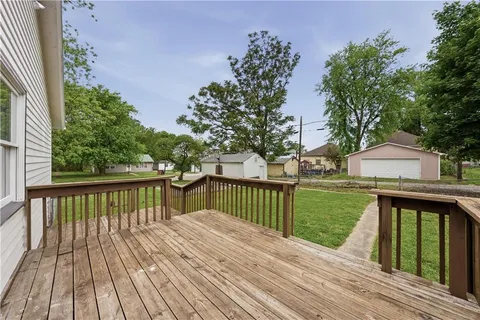 $169,000 | 2407 Seneca Street, St. Joseph, MO 64507
