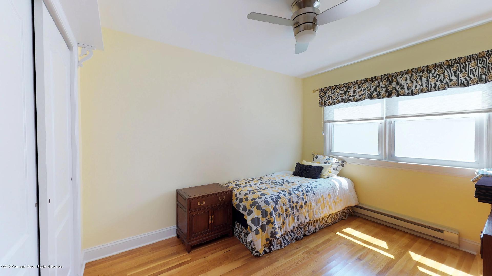 183 Harbor Inn Road Bayville, NJ 08721 - Photo 22 of 44 UQRfhadD8mk - Bedroom 2