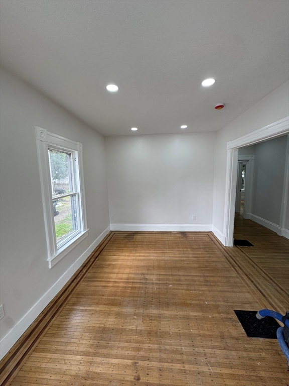86 Amherst Street Springfield, MA 01109 - Photo 29 of 38