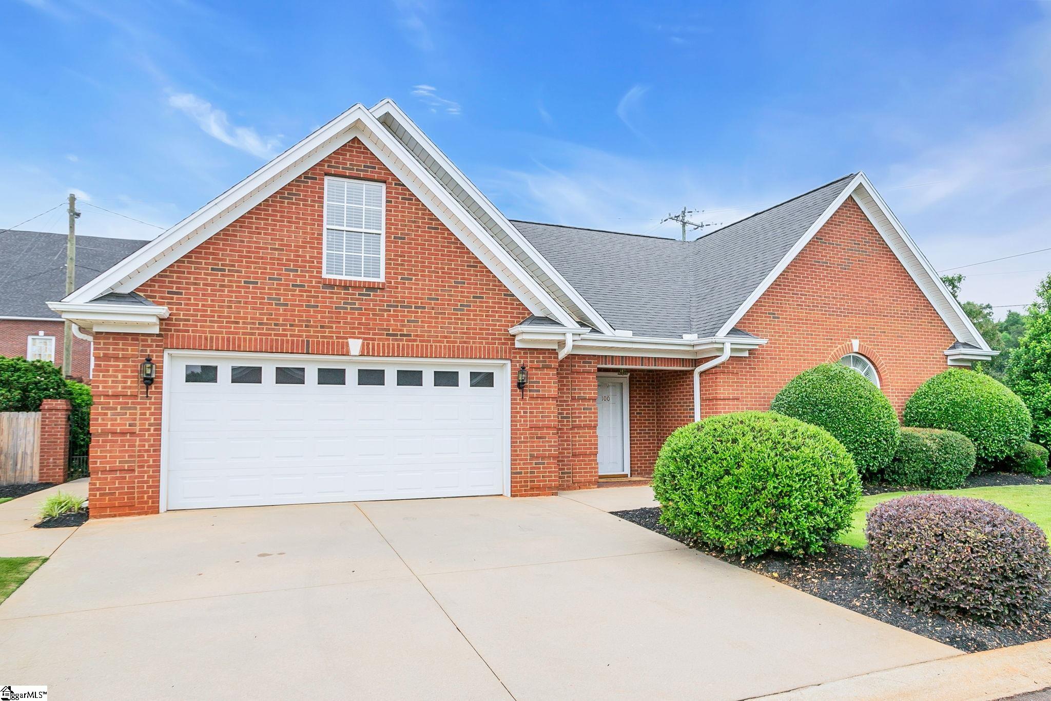 100 Carmen Way Easley, SC 29642 - Photo 2 of 29