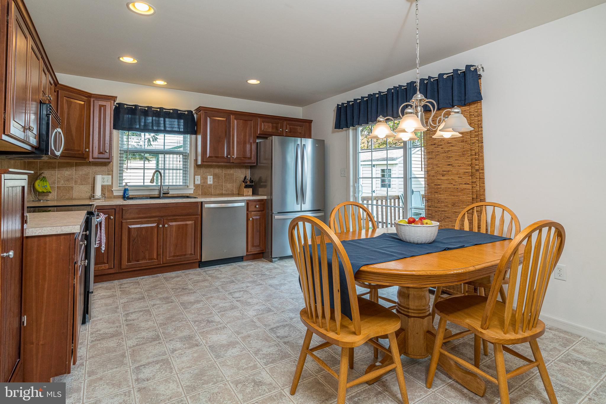 15 Hurst Boulevard Lititz, PA 17543 - Photo 13 of 32 The heart of the Home